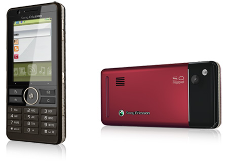 Photo of the Sony Ericsson G900 phone